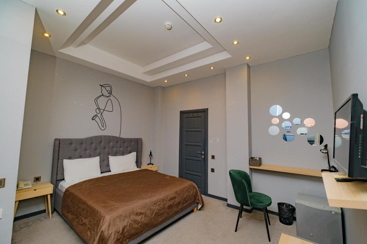 Maestro Hotel Baku Exteriör bild